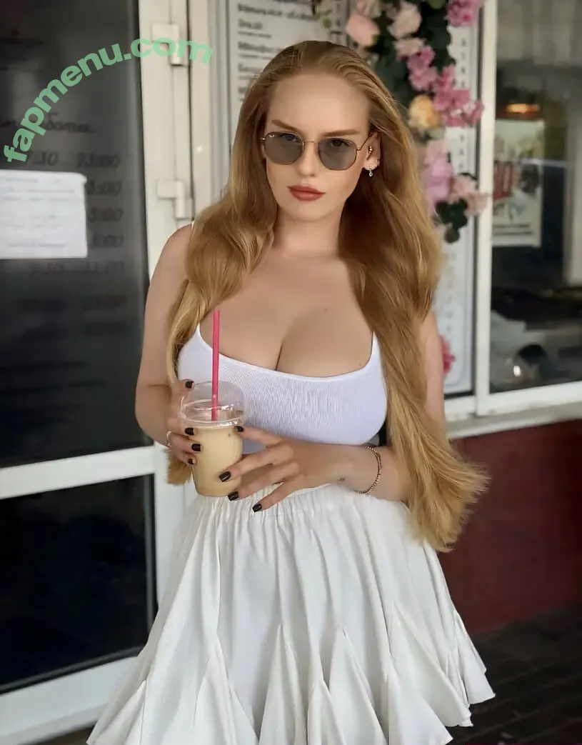 Oksana Neveselaya nude photo #0153 (o_neveselaya / ok_neveselaya / theoksanarose)