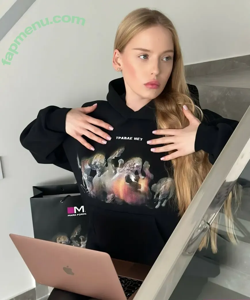 Oksana Neveselaya nude photo #0171 (o_neveselaya / ok_neveselaya / theoksanarose)