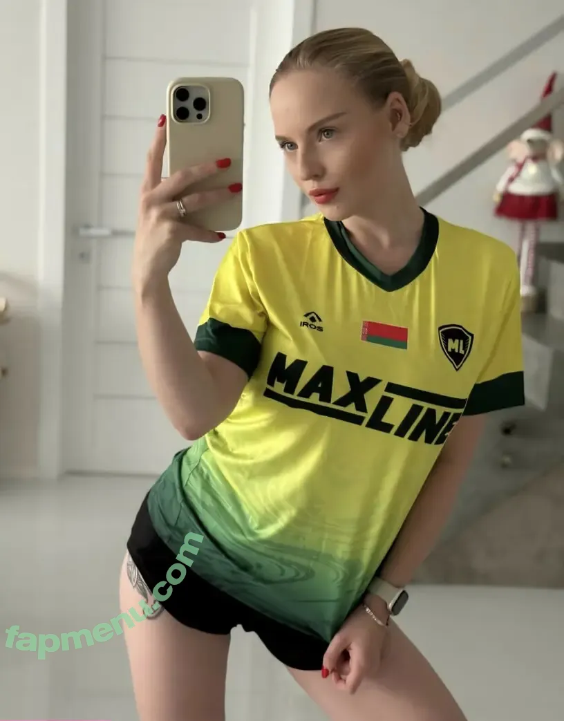 Oksana Neveselaya nude photo #0182 (o_neveselaya / ok_neveselaya / theoksanarose)