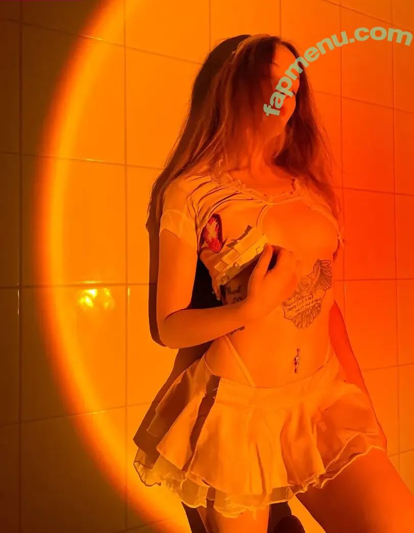 Oktobermaedchen nude photo #0110 (_oktobermaedchen._ / skyress_vip)