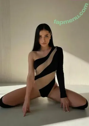 Okuneva Nastia / Lollavip / nastya.okuneva / okuneva_nastia nude photo #0009