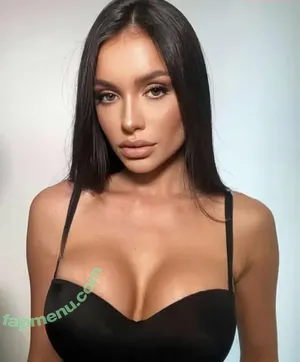 Okuneva Nastia / Lollavip / nastya.okuneva / okuneva_nastia nude photo #0010