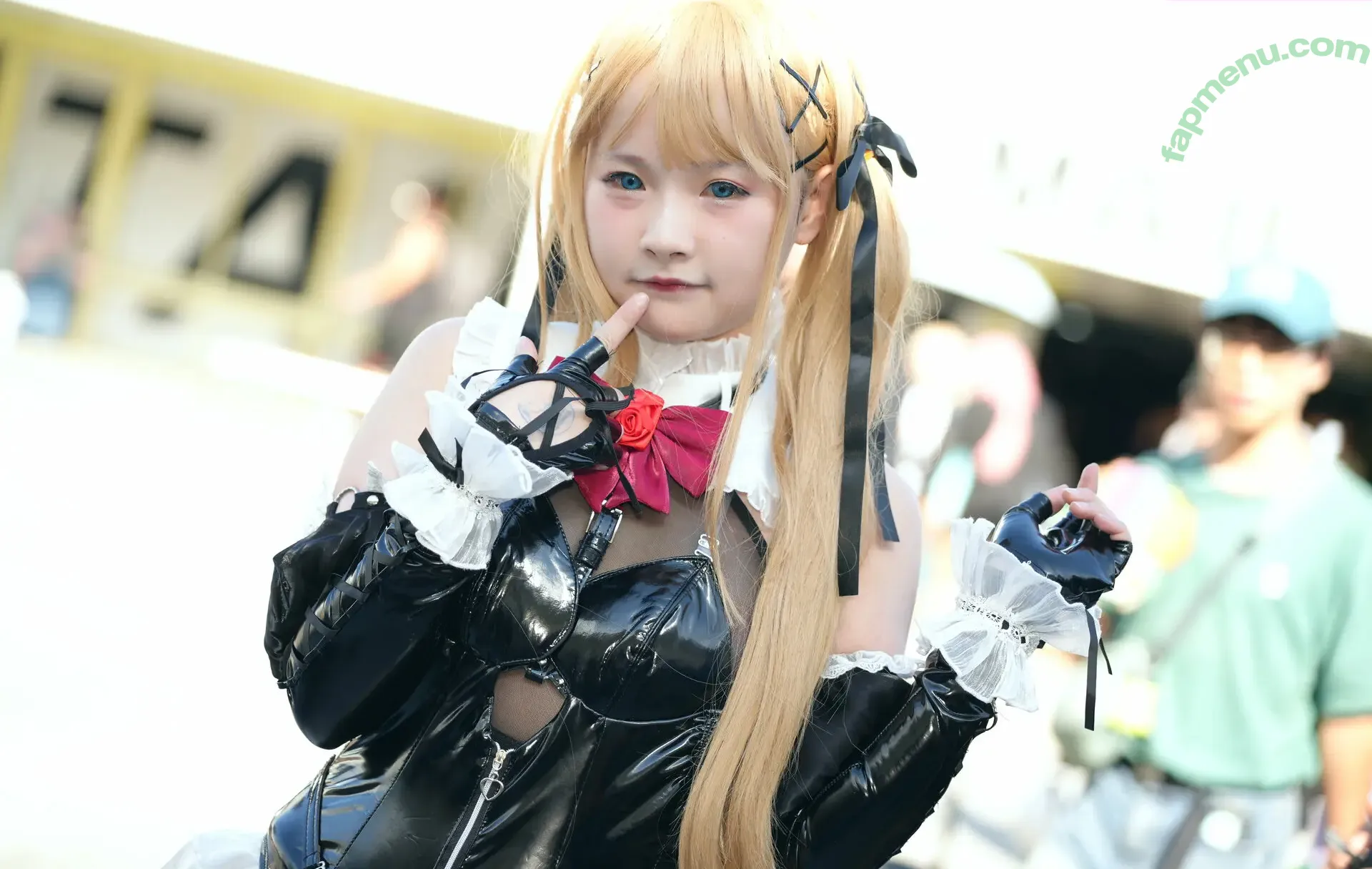 Ola Aphrodite nude photo #0123 (OlaAphrodite)