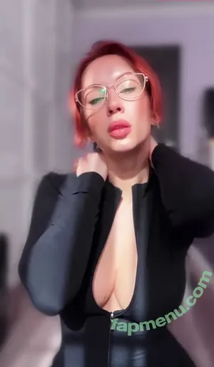 Oladushek11 / Natasha Roik nude photo #1465