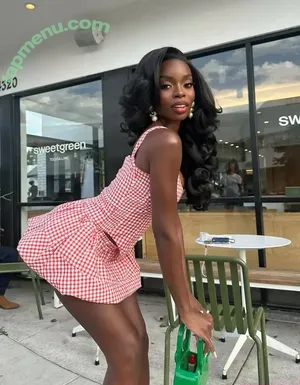 Olandria Carthen / LashaeAsh / x__0lan nude photo #0056