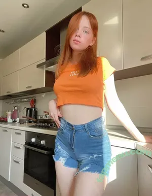 nude photo #0003