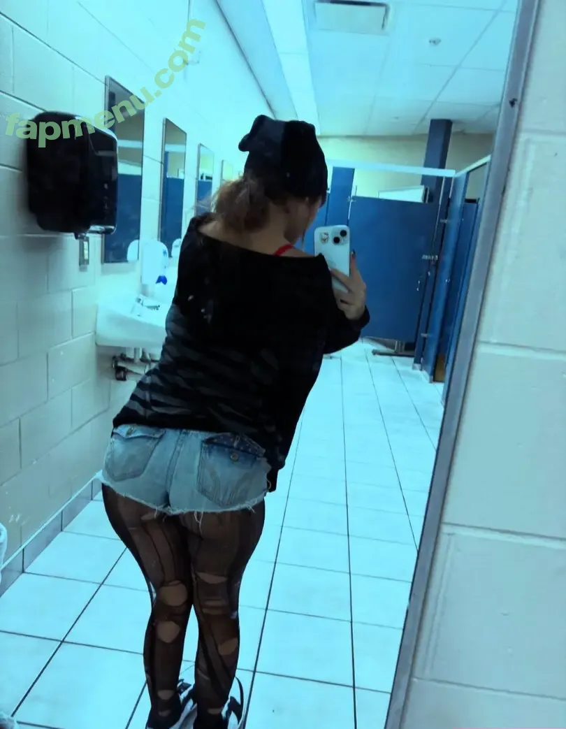 oldmopwaterjuice nude photo #0029 (xxrainbowblowxx)