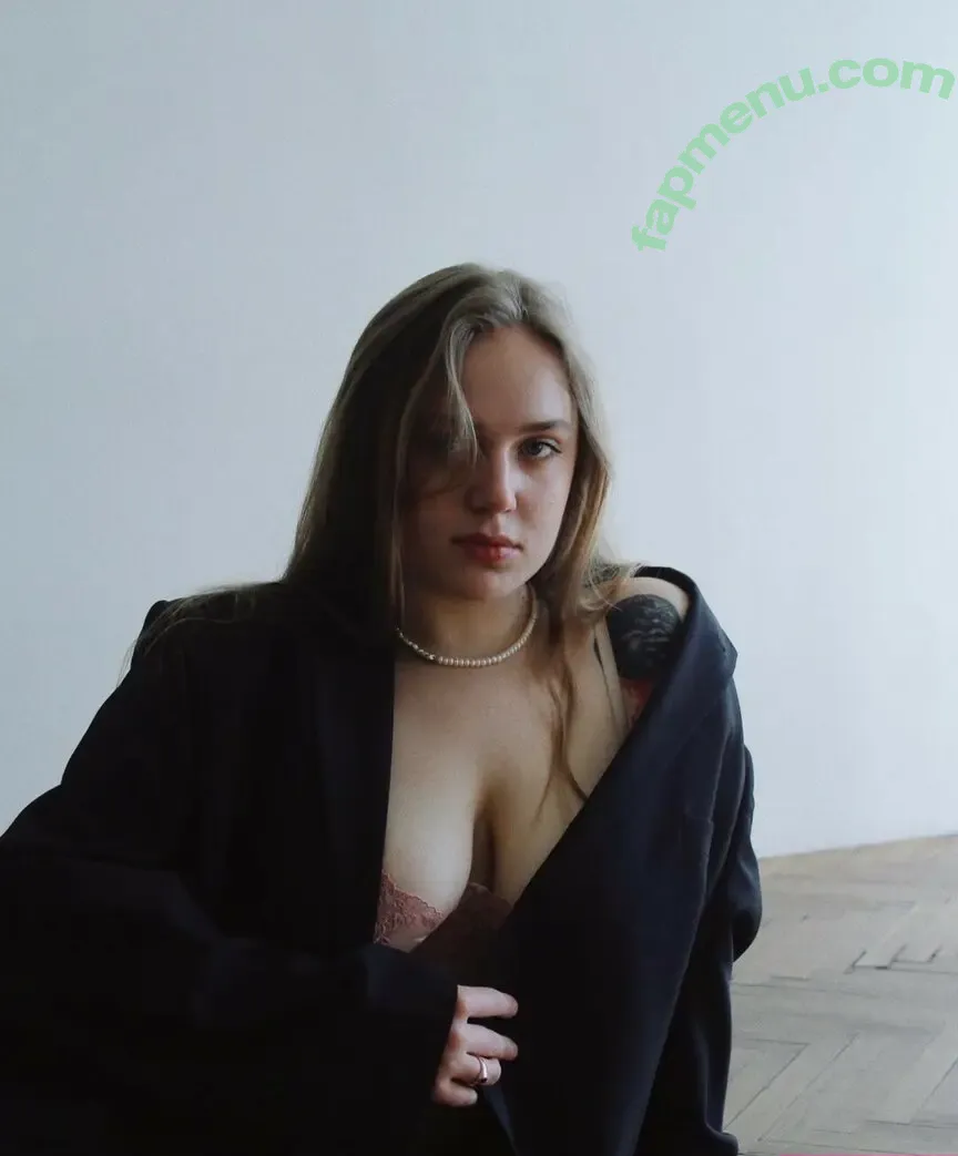 oleksandrahhh nude photo #0006 (so.sashk)