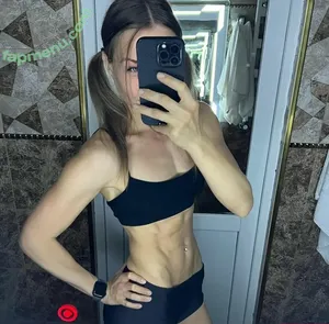 Olesya Bulletka / olesya_glesias / olesyabulletka nude photo #0015