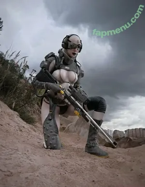 Olga Haku / Frau_Haku / hakutrans nude photo #0253