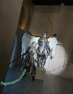 Olga Haku / Frau_Haku / hakutrans nude photo #0260