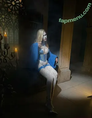 Olga Haku / Frau_Haku / hakutrans nude photo #0266