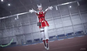 Olga Haku / Frau_Haku / hakutrans nude photo #0285