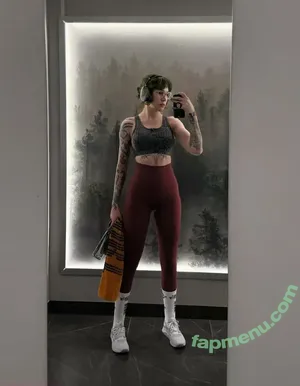 Olga Haku / Frau_Haku / hakutrans nude photo #0335