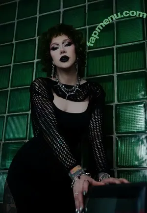 Olga Haku / Frau_Haku / hakutrans nude photo #0420