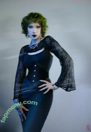 Olga Haku / Frau_Haku / hakutrans nude photo #0423