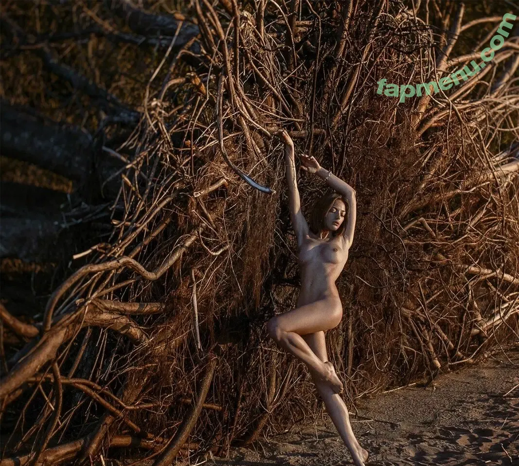 Olga Kobzar nude photo #1001 (OlgaKobzarBest / bugs_bunny_gf)