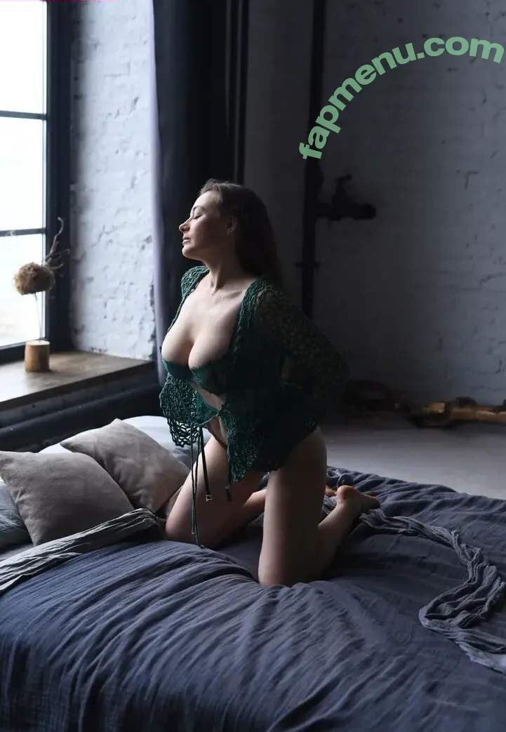 Olga Kobzar nude photo #1069 (OlgaKobzarBest / bugs_bunny_gf)