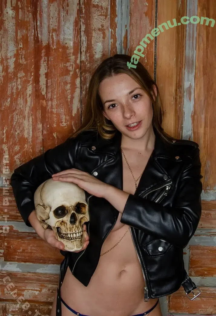 Olga Kobzar nude photo #1094 (OlgaKobzarBest / bugs_bunny_gf)