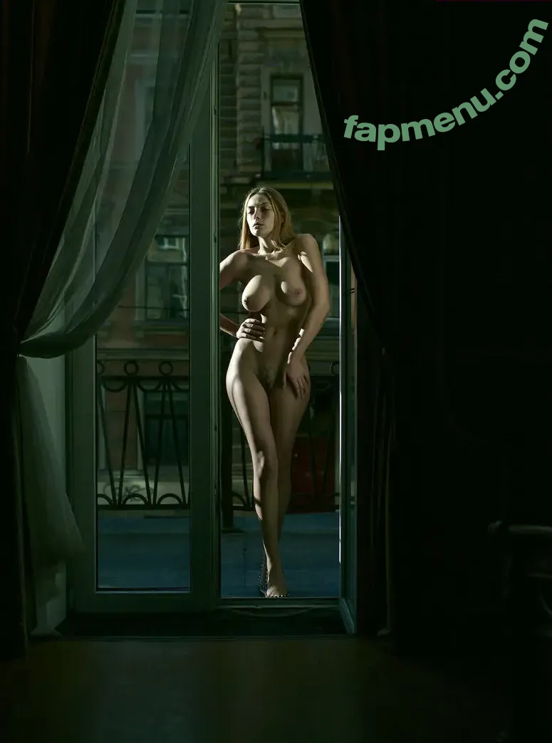 Olga Kobzar nude photo #1118 (OlgaKobzarBest / bugs_bunny_gf)