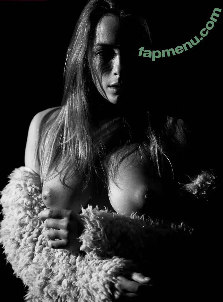 Olga Kobzar nude photo #1173 (OlgaKobzarBest / bugs_bunny_gf)