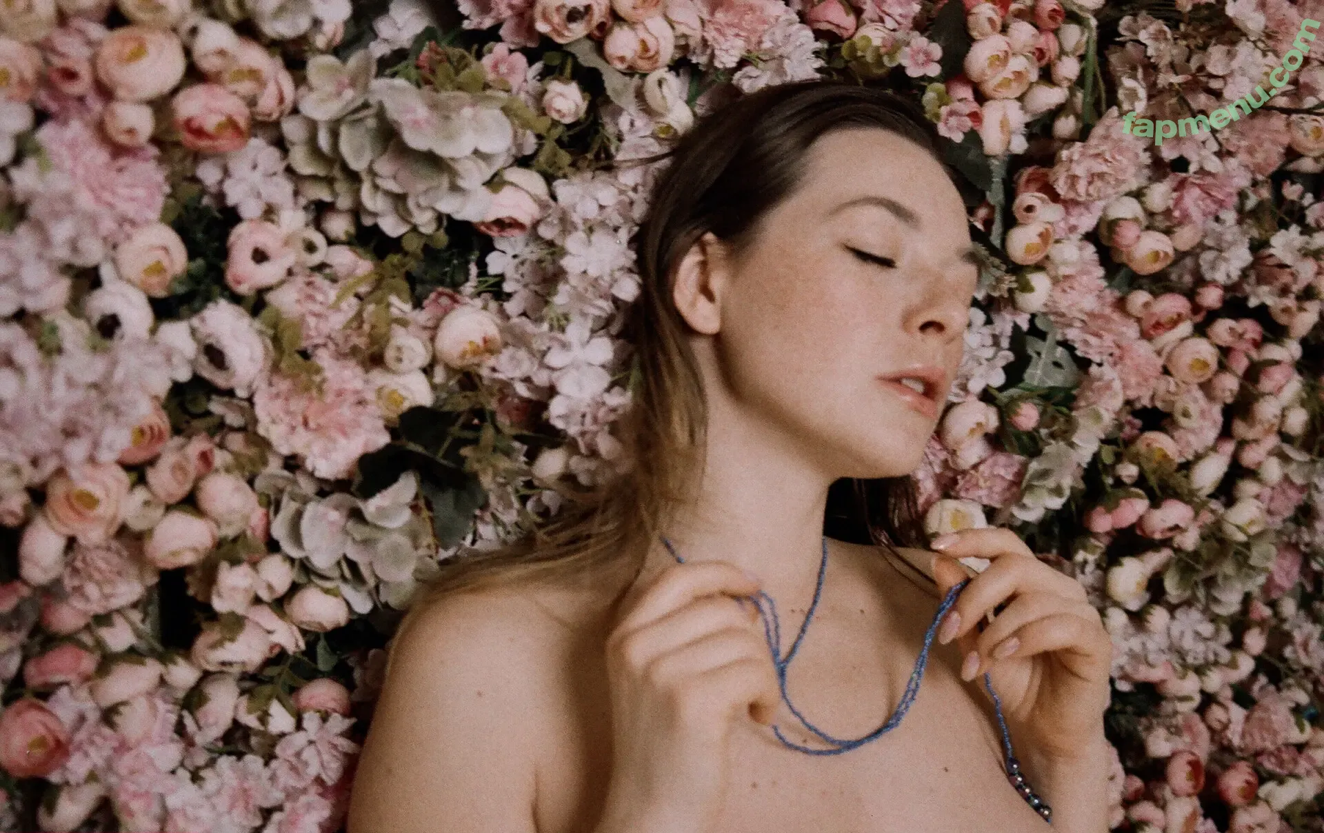 Olga Kobzar nude photo #1198 (OlgaKobzarBest / bugs_bunny_gf)