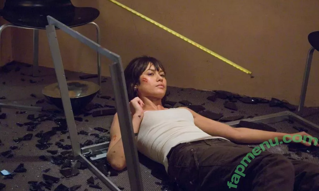 Olga Kurylenko nude photo #0032 (Olga Kurylenko)