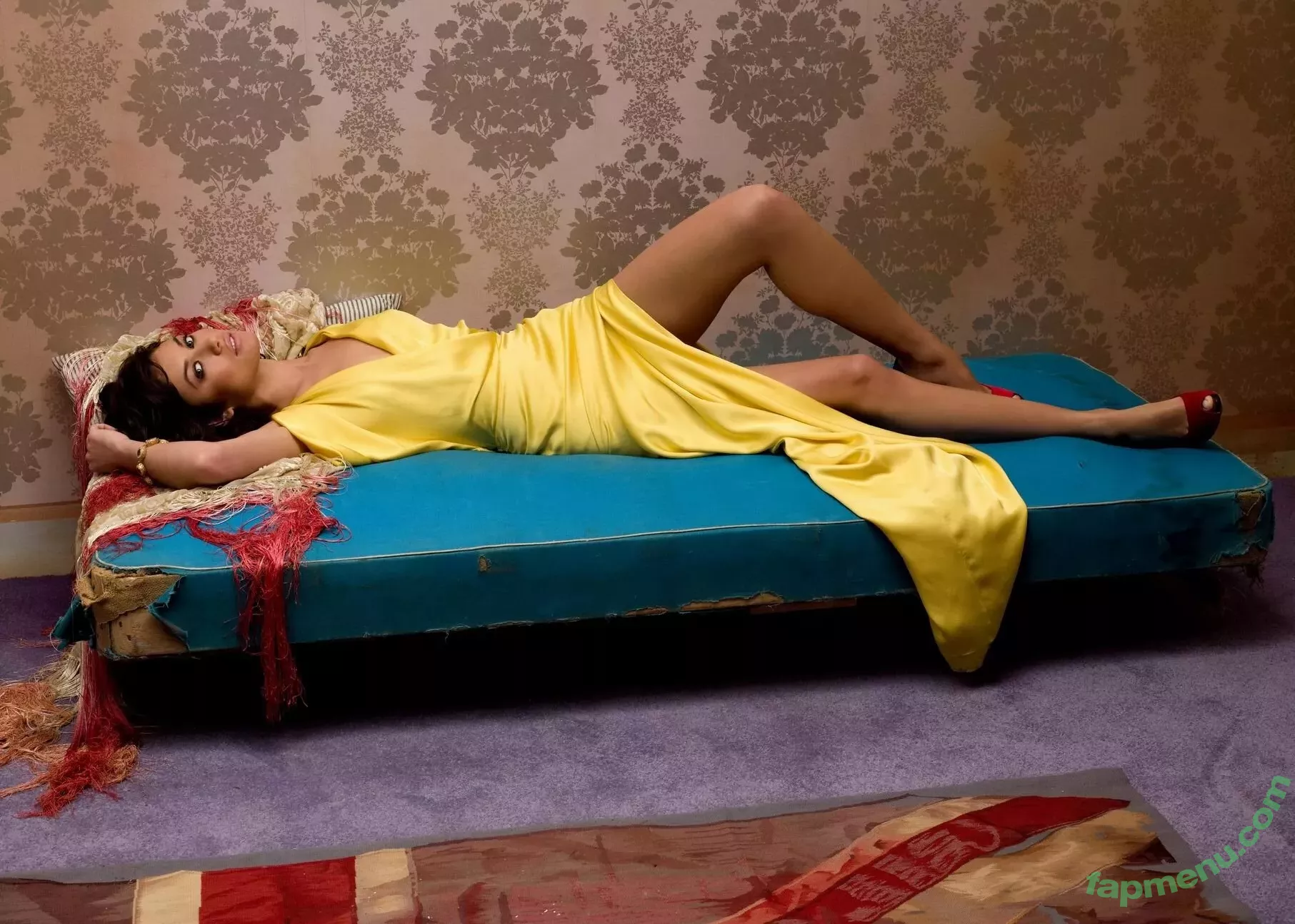 Olga Kurylenko nude photo #0073 (Olga Kurylenko)