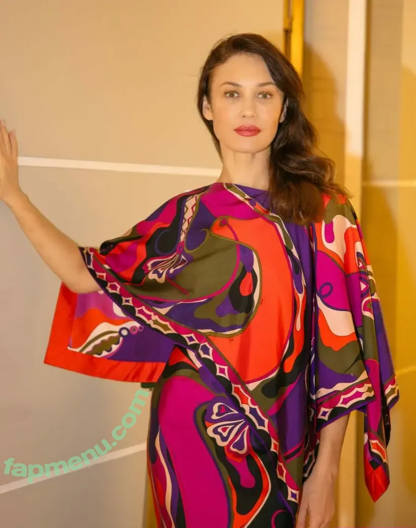 Olga Kurylenko nude photo #0505 (Olga Kurylenko)