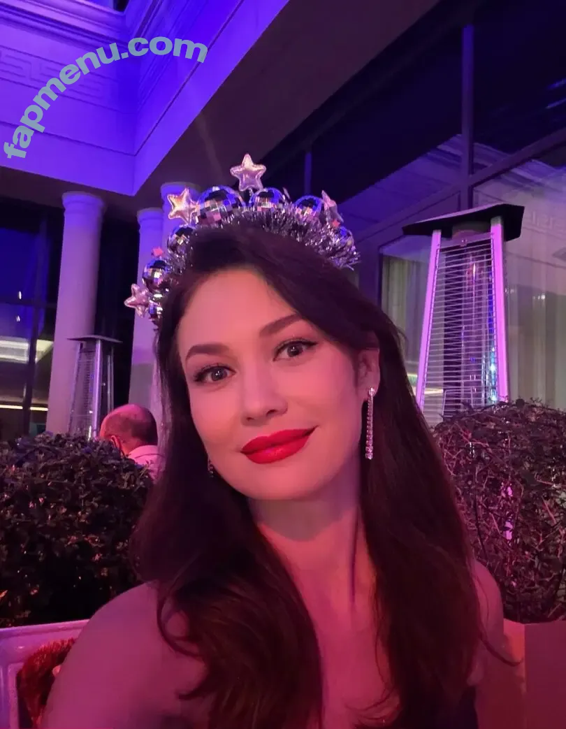 Olga Kurylenko nude photo #0509 (OlyaKurylenko / olgakurylenkoofficial)