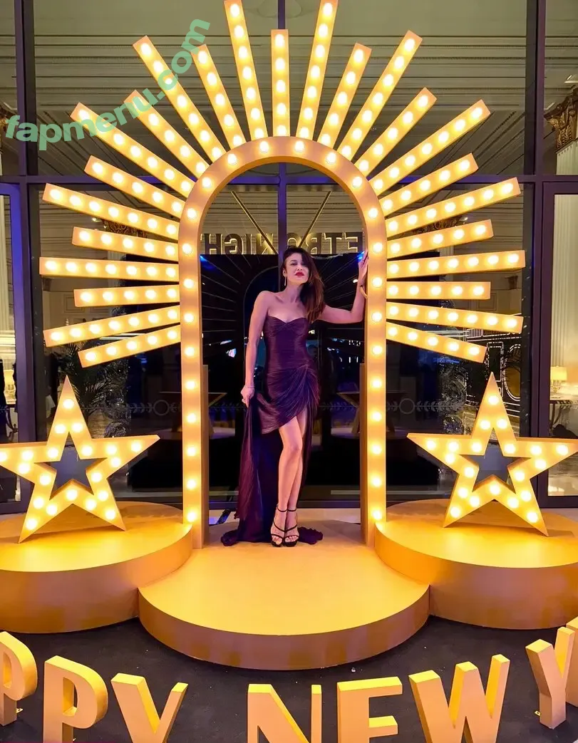 Olga Kurylenko nude photo #0511 (OlyaKurylenko / olgakurylenkoofficial)