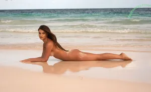 Olga Salyuk / olga_salyuk nude photo #0019