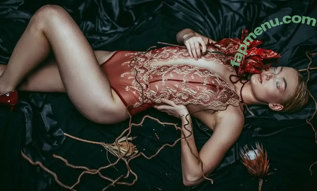 olia.miro nude photo #0027 (olia.miro)