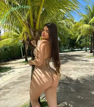 Oliveira.gigii / Giovanna Oliveira nude photo #0012