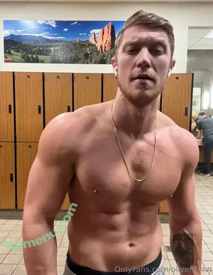 oliverflynn / oliverflynnmusic nude photo #0009