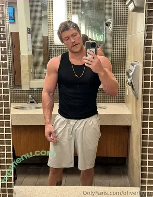 oliverflynn / oliverflynnmusic nude photo #0069