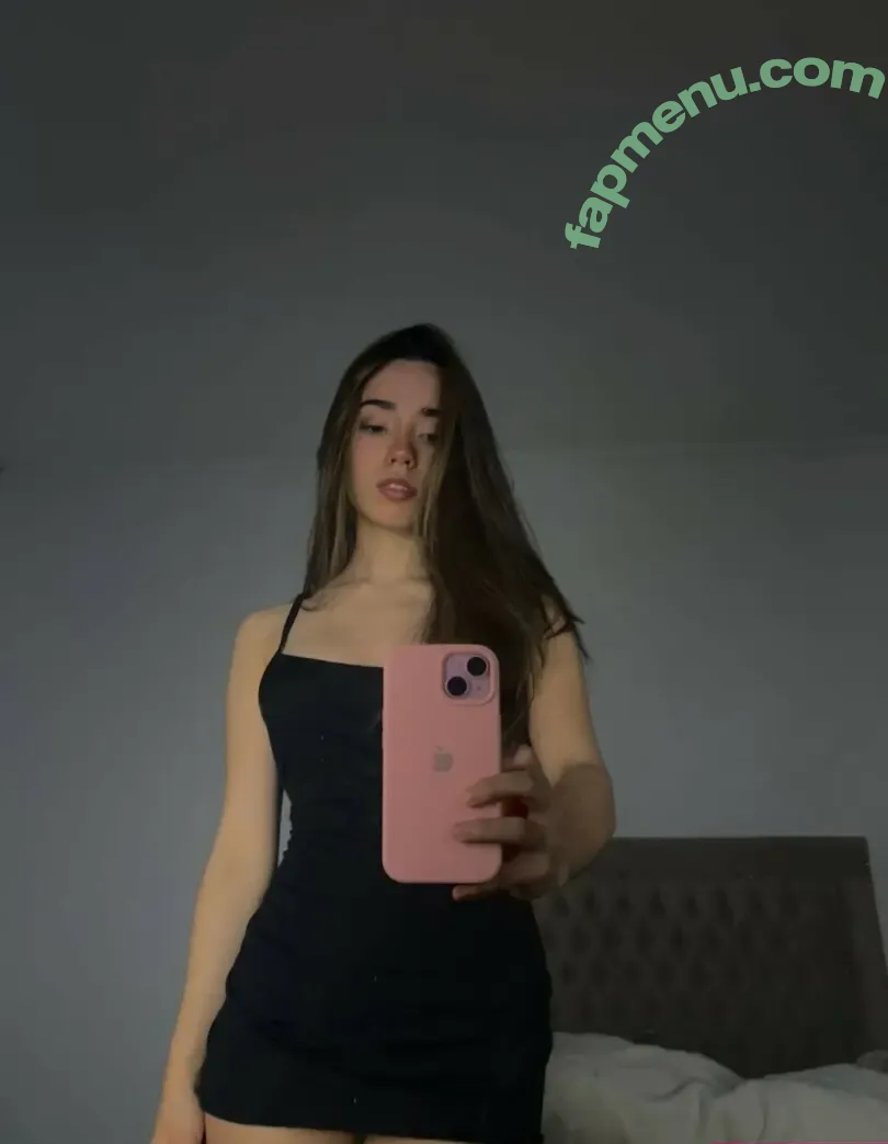 Olivia nude photo #0054 (CuteOlivia / cuteoliviax / oliviarodrigo)