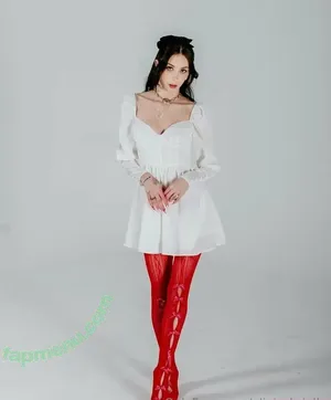 olivia_brielle / liv.winterkamp nude photo #0014