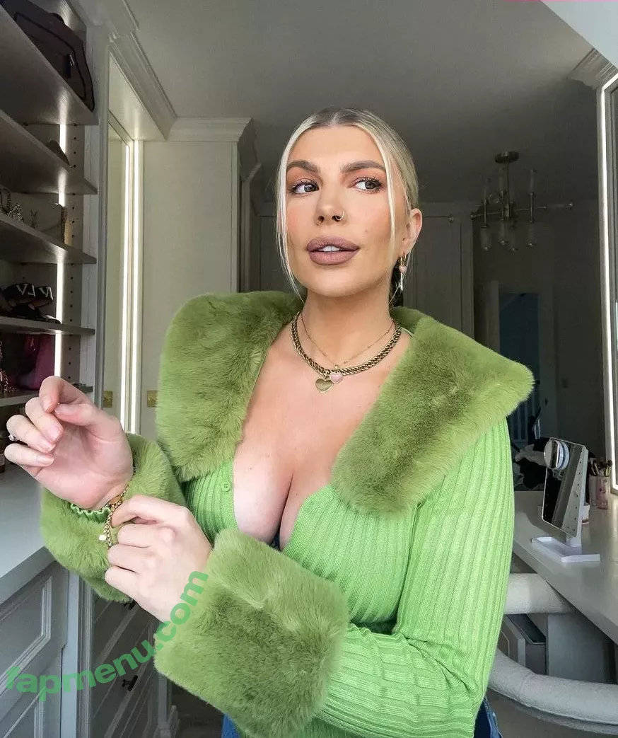 Olivia Buckland nude photo #0025 (oliviadbowen)