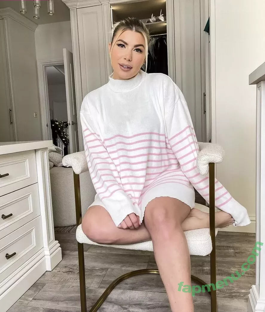 Olivia Buckland nude photo #0081 (oliviadbowen)