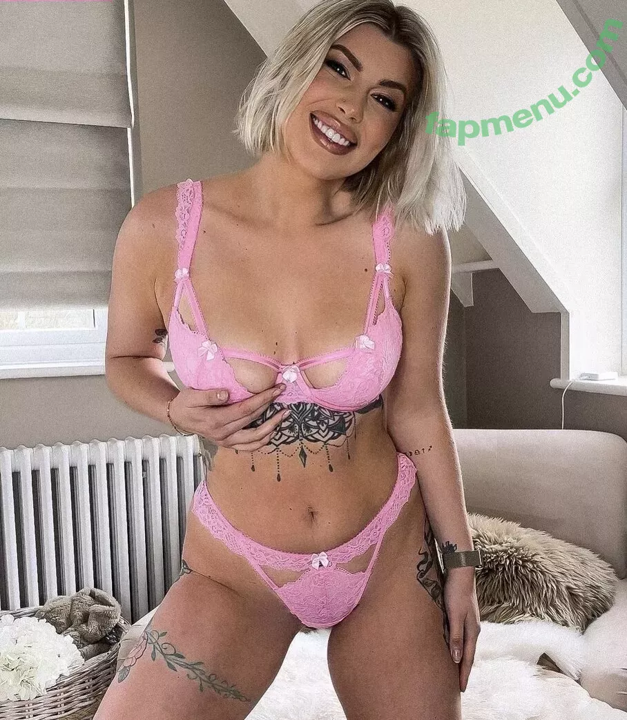 Olivia Buckland nude photo #0093 (oliviadbowen)