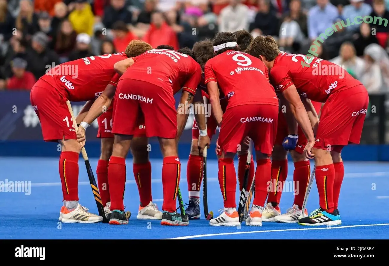 Olivia Buzaglo nude photo #0016 (Olivia Buzaglo)