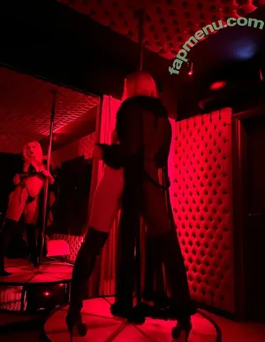 olivia-chan / missoliviachan nude photo #0009