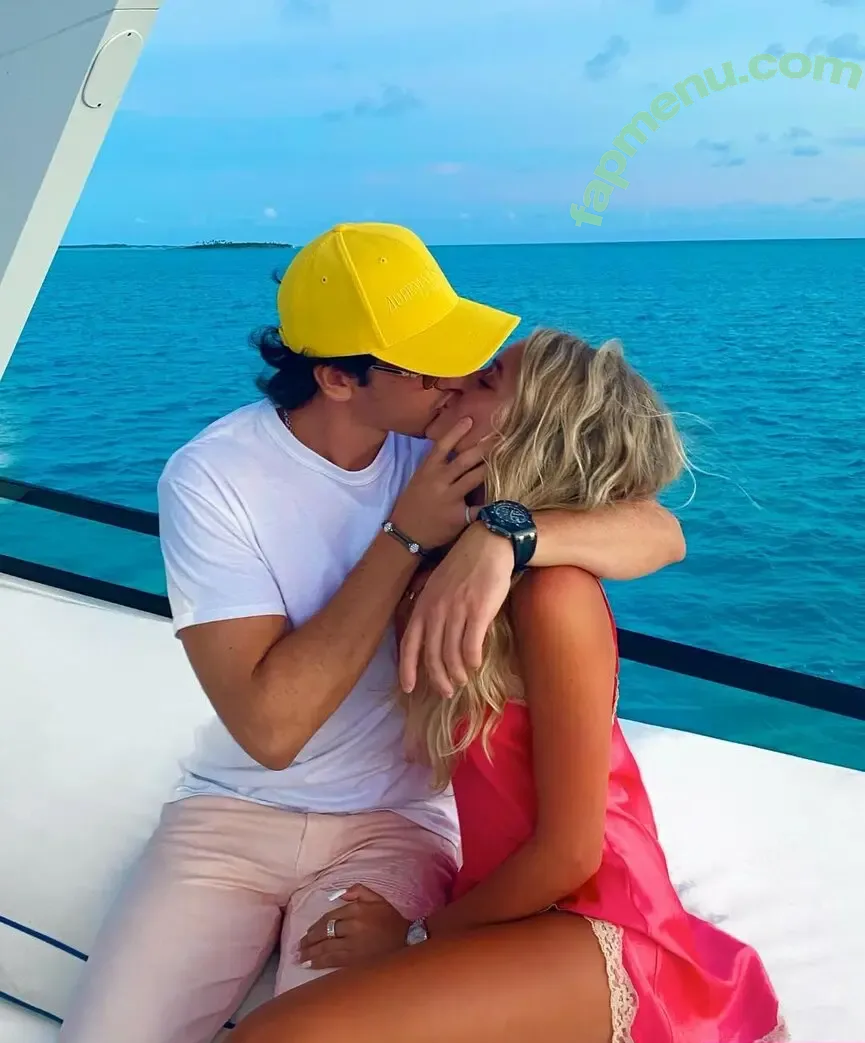 Olivia Chatfield nude photo #0083 (ChatfieldOlivia / oliviachatfield)