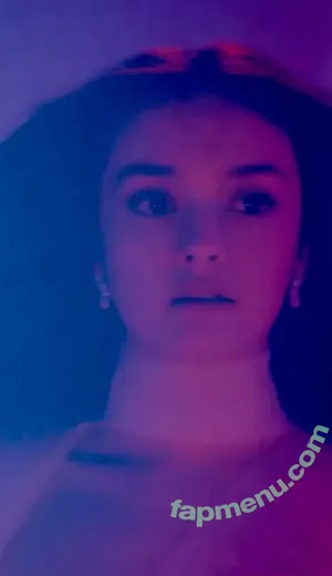 Olivia Cooke / livkatecooke nude photo #0044