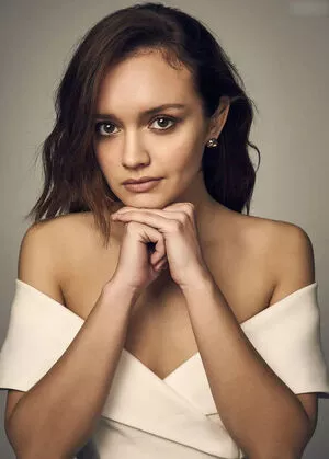 Olivia Cooke / livkatecooke nude photo #0496