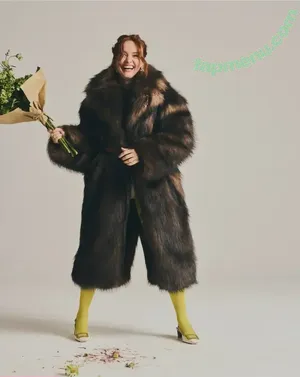 Olivia Cooke / livkatecooke nude photo #0746