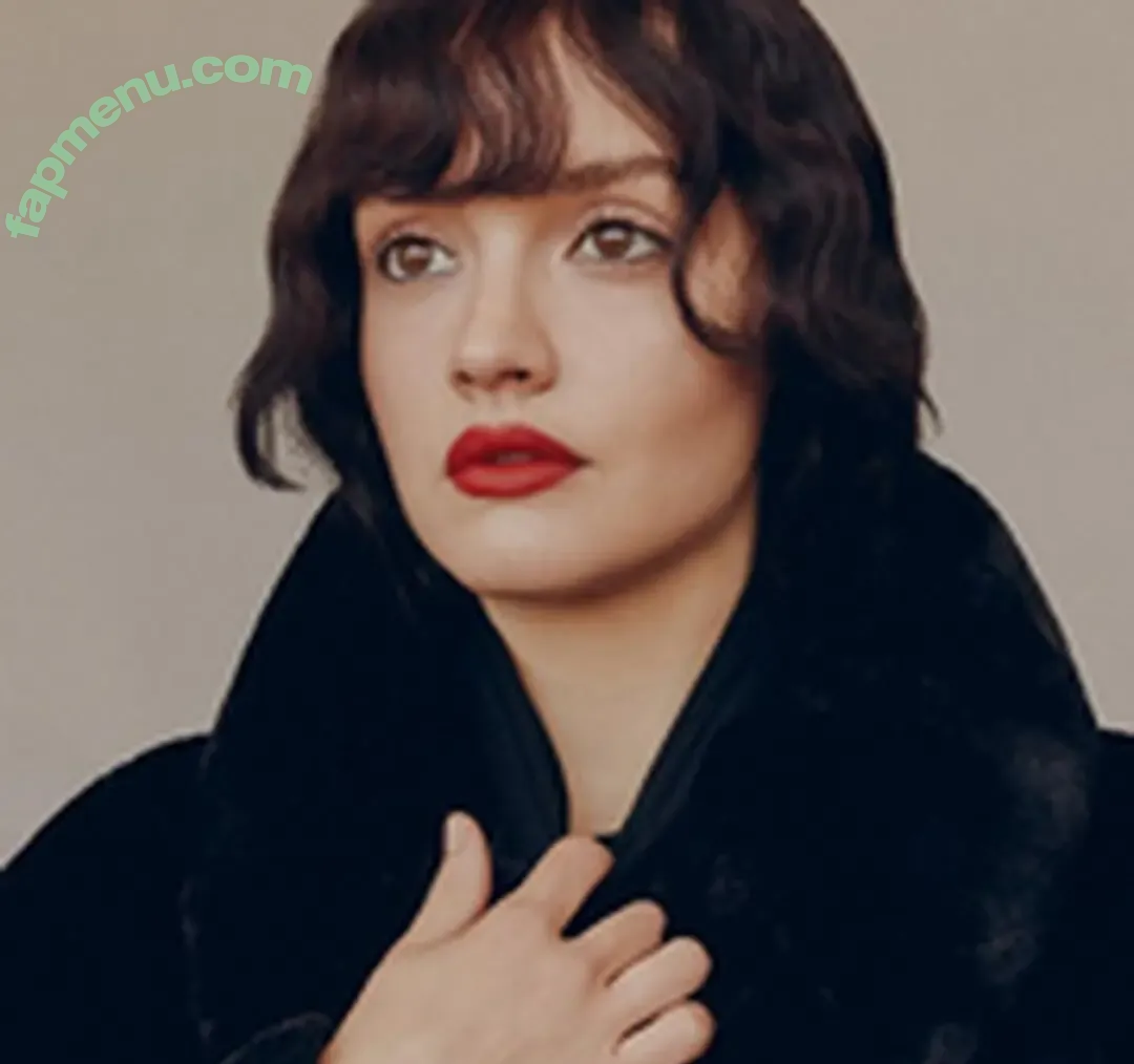 Olivia Cooke nude photo #0043 (livkatecooke)