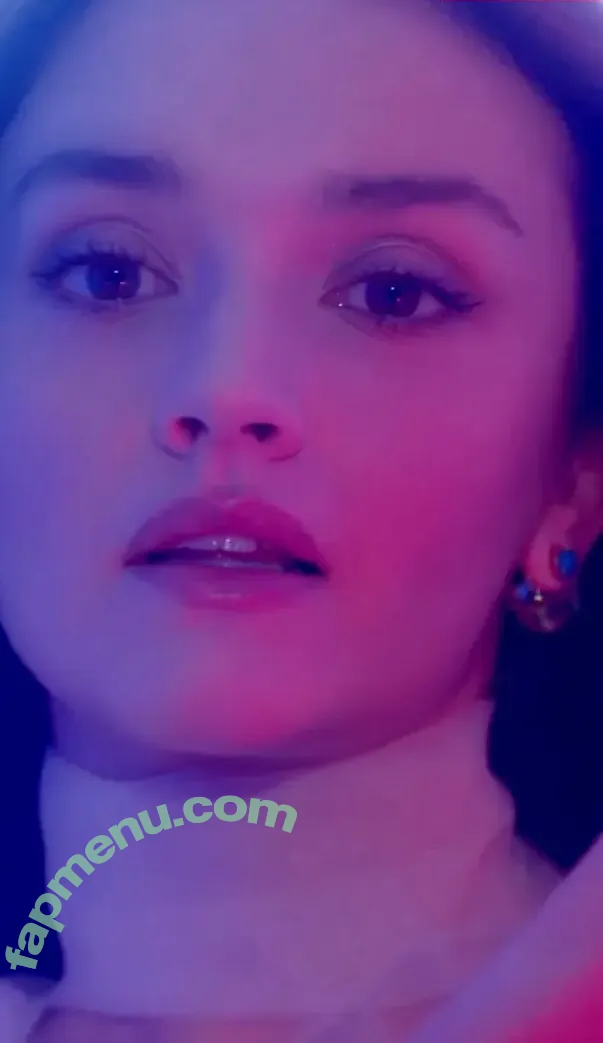 Olivia Cooke nude photo #0047 (livkatecooke)