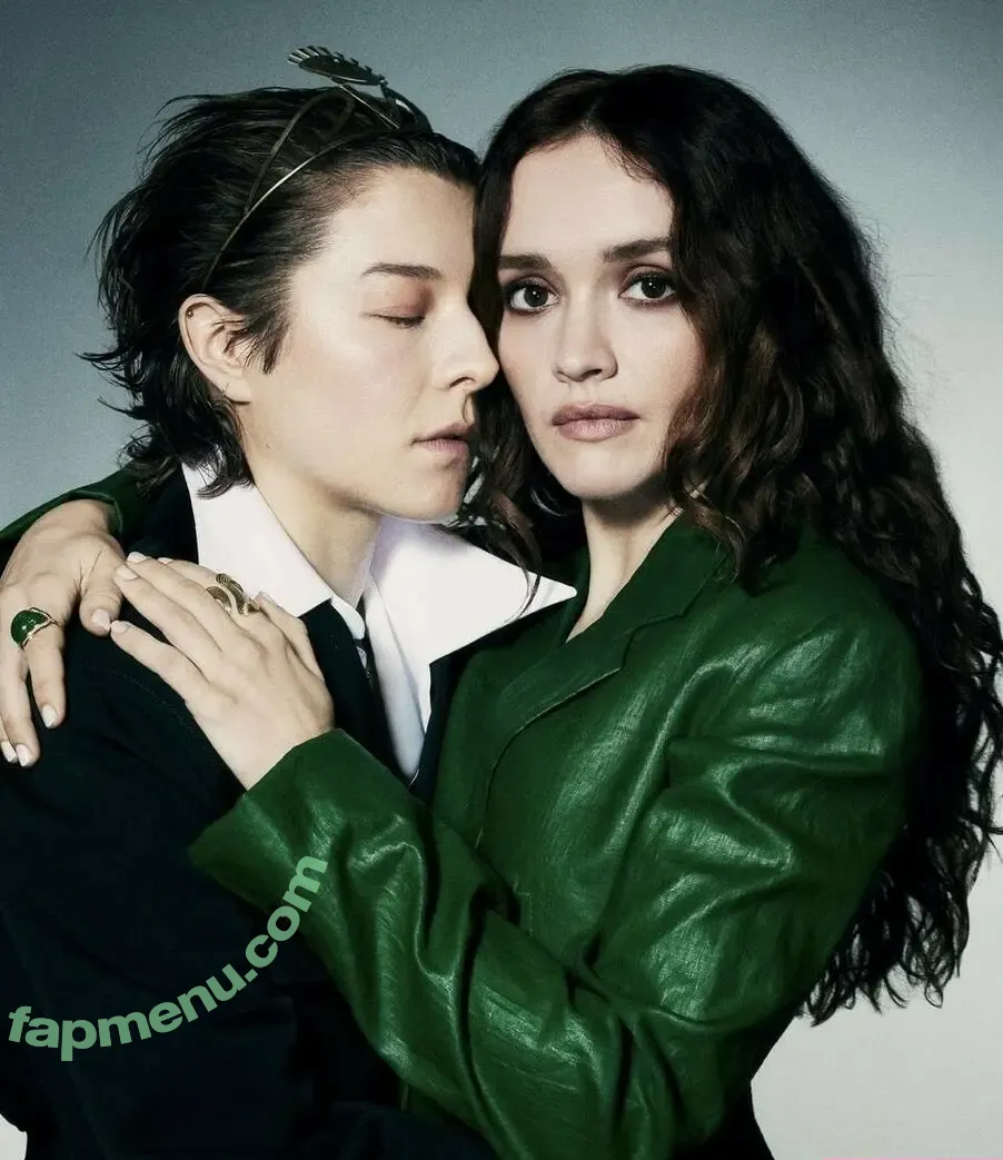 Olivia Cooke nude photo #0352 (livkatecooke)